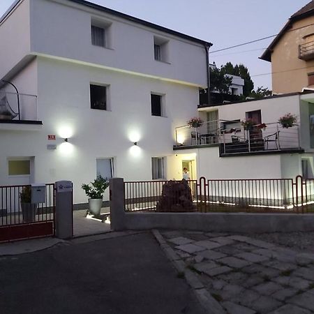 Rooms Panda Марибор Екстериор снимка
