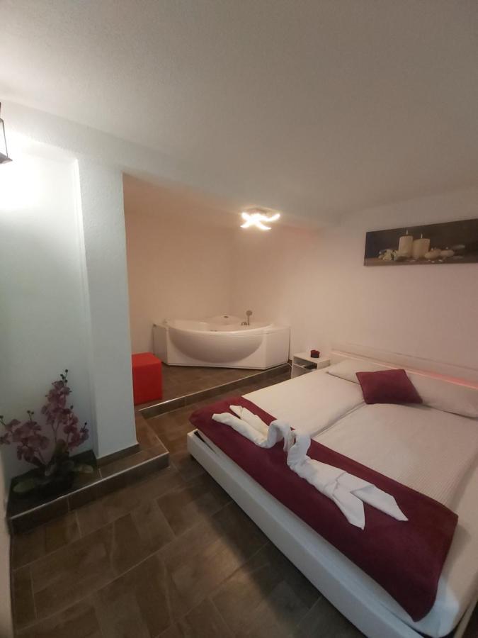 Rooms Panda Марибор Екстериор снимка