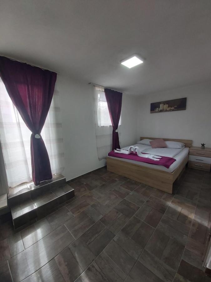 Rooms Panda Марибор Екстериор снимка